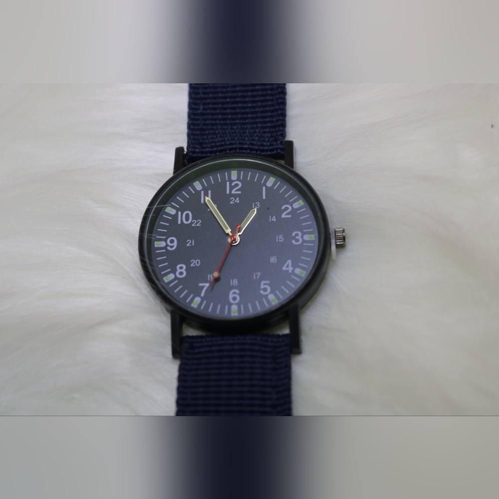 3 US Army Field Watch 1970's Style - Green, Black, & Navy Blue - Picture 8 of 16